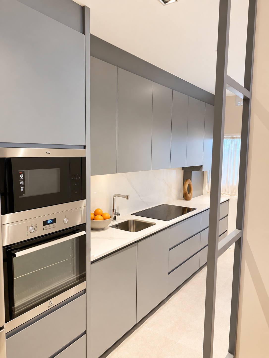Lagasca kitchen and bar cabinet